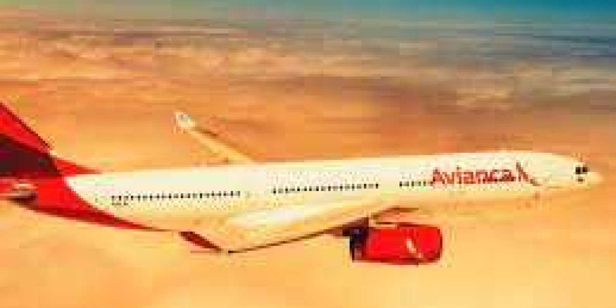 Can I contact Avianca Airlines customer service by phone?
