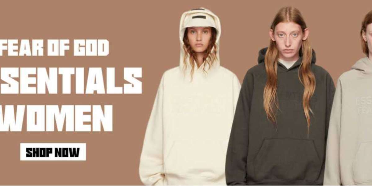 You Need an Essentials Hoodie with Pockets in Your Wardrobe - Why You Should Buy One