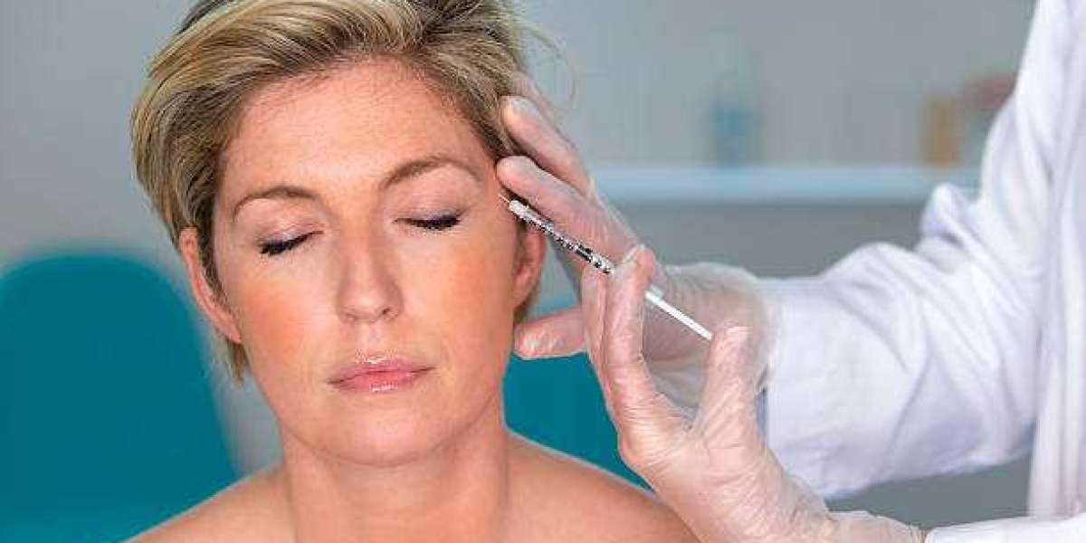 Say Goodbye to Wrinkles with the Best Botox Specialists in Sunshine Coast
