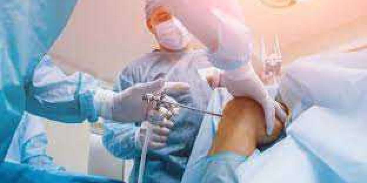 The Role of an Orthopedic Surgeon Practitioner