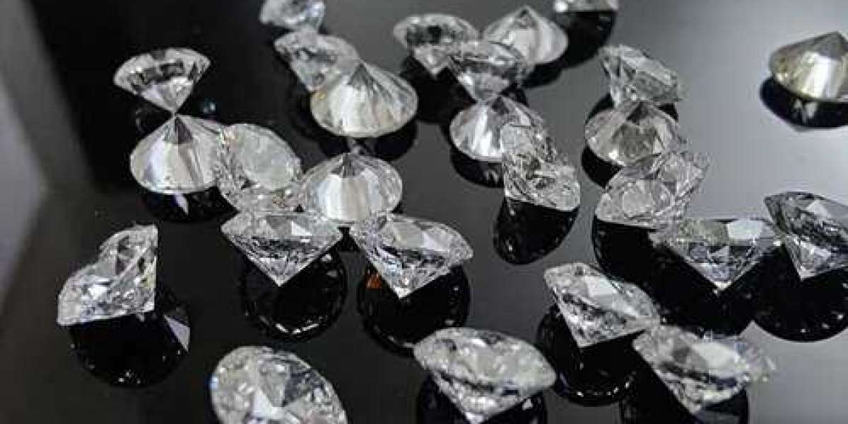Lab Made Diamonds Jewelry: A Green Revolution in Glamour