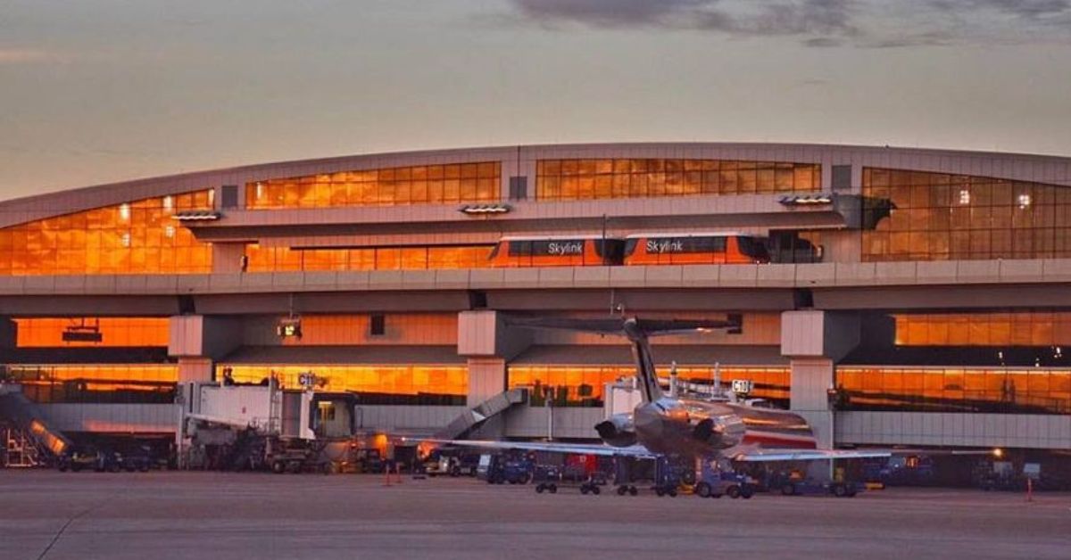 Spirit Airlines DFW Terminal - Dallas/Fort Worth International Airport