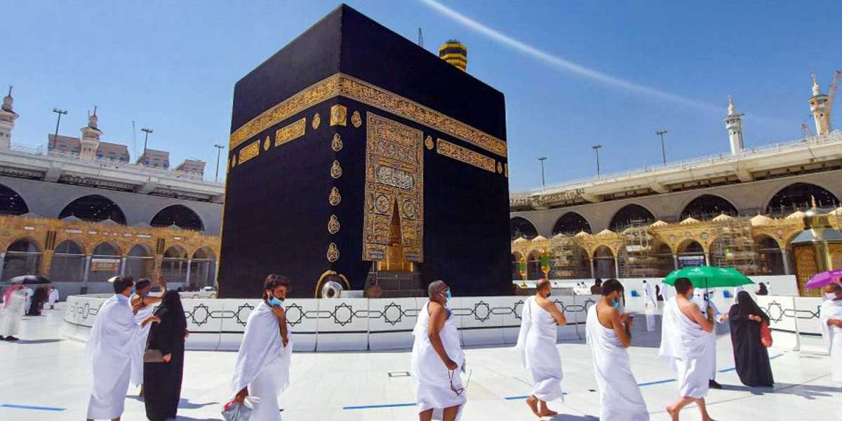 The Ultimate Guide to Booking Umrah from Manchester