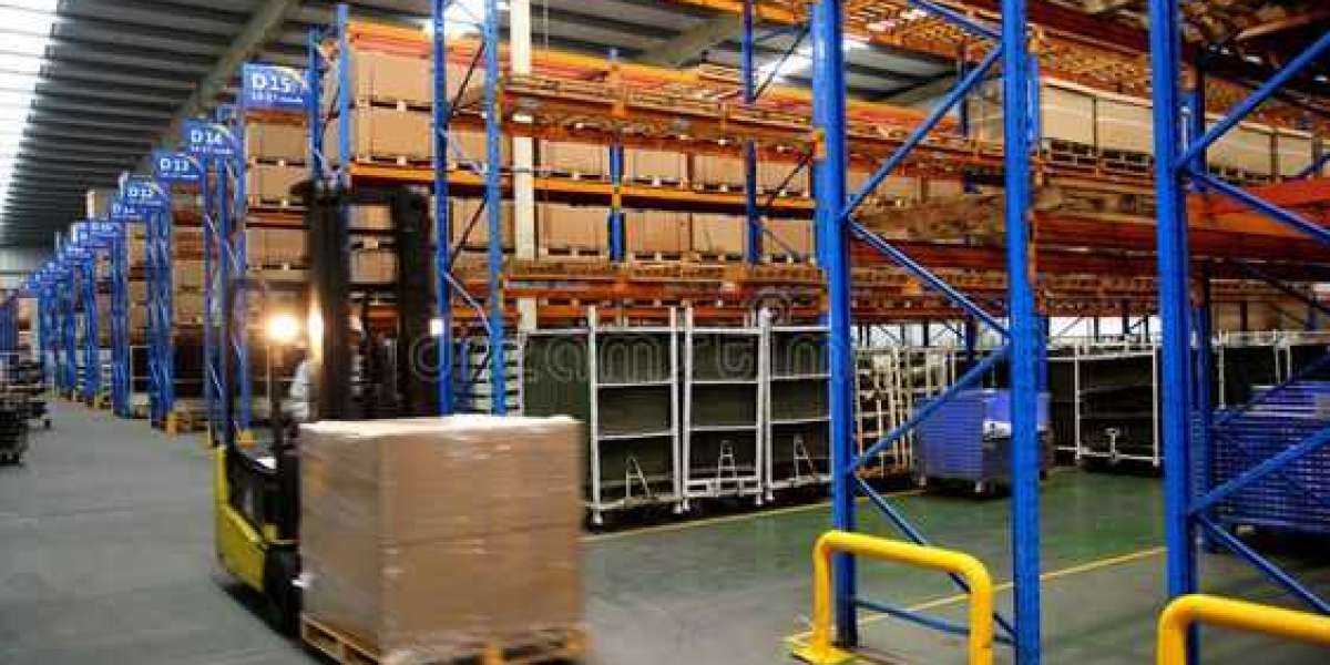 The Impact of E-Commerce on Logistic Strategies