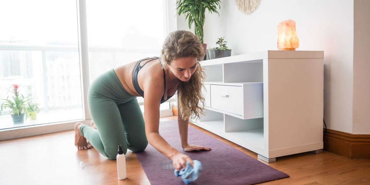 Here's How You Can Easily Clean Your Yoga Mat