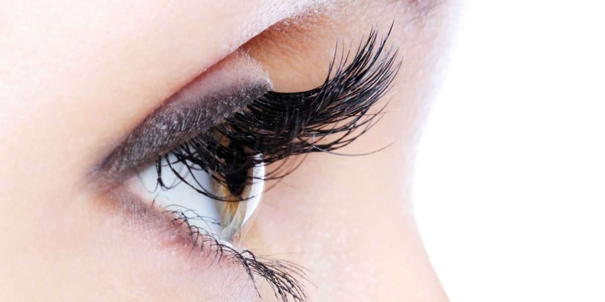 Careprost Eye Drops: The Definitive Path to Luscious and Gorgeous Eyelashes