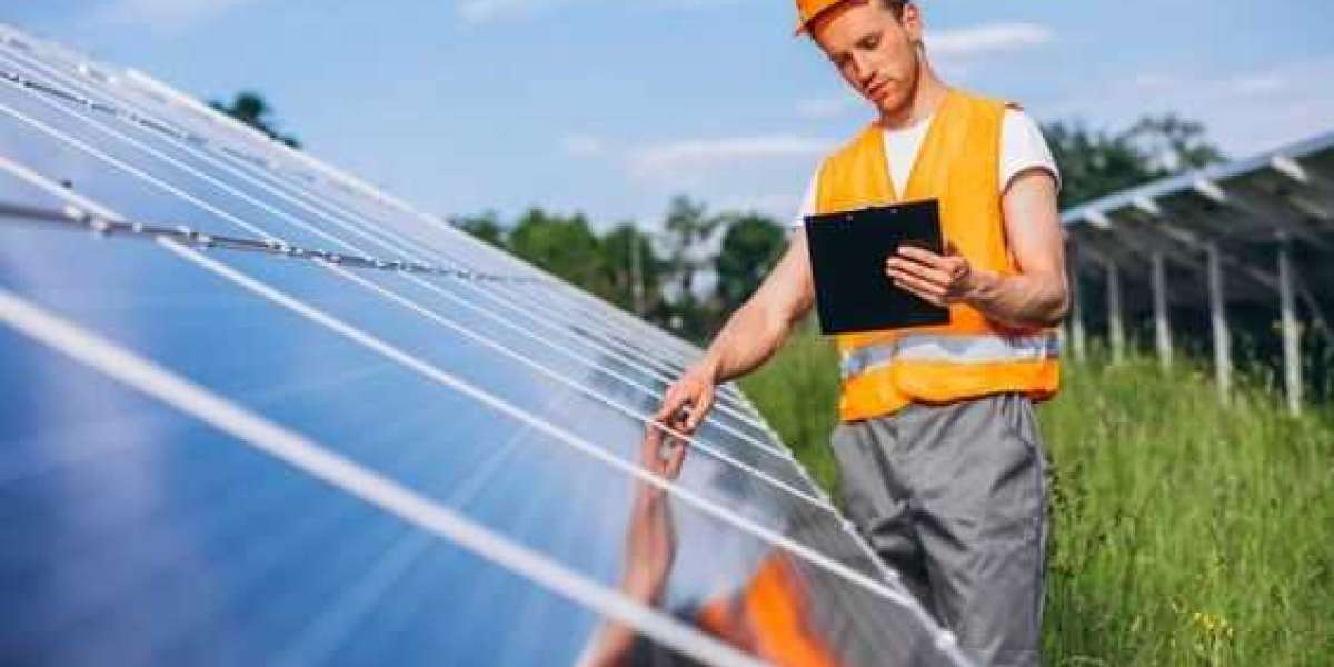 Shining Safe in Delaware: Solar Worker Comp Solutions by Coastal Work Comp