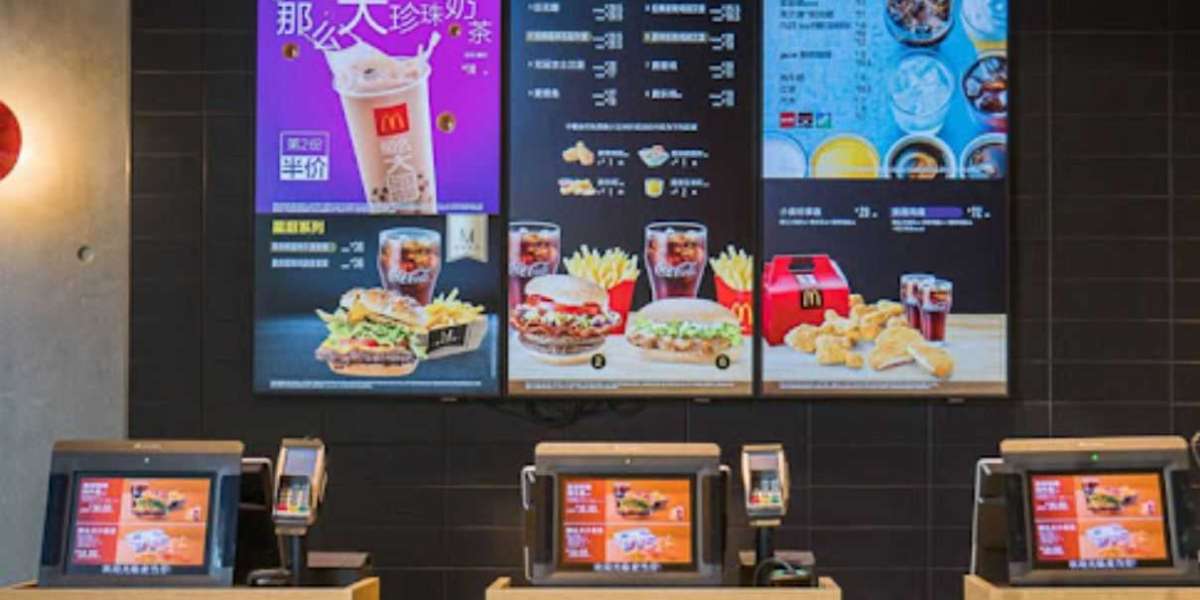 Futuristic Dining: Embracing Digital Screens in Restaurants
